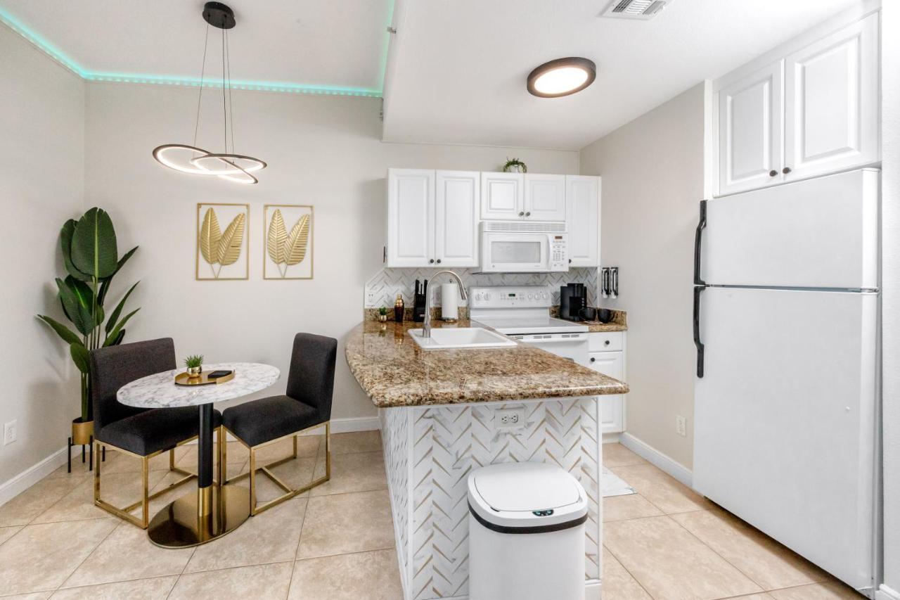 Elegant Waterfront Place For Two/Boca Ciega Resort 圣彼得堡 外观 照片