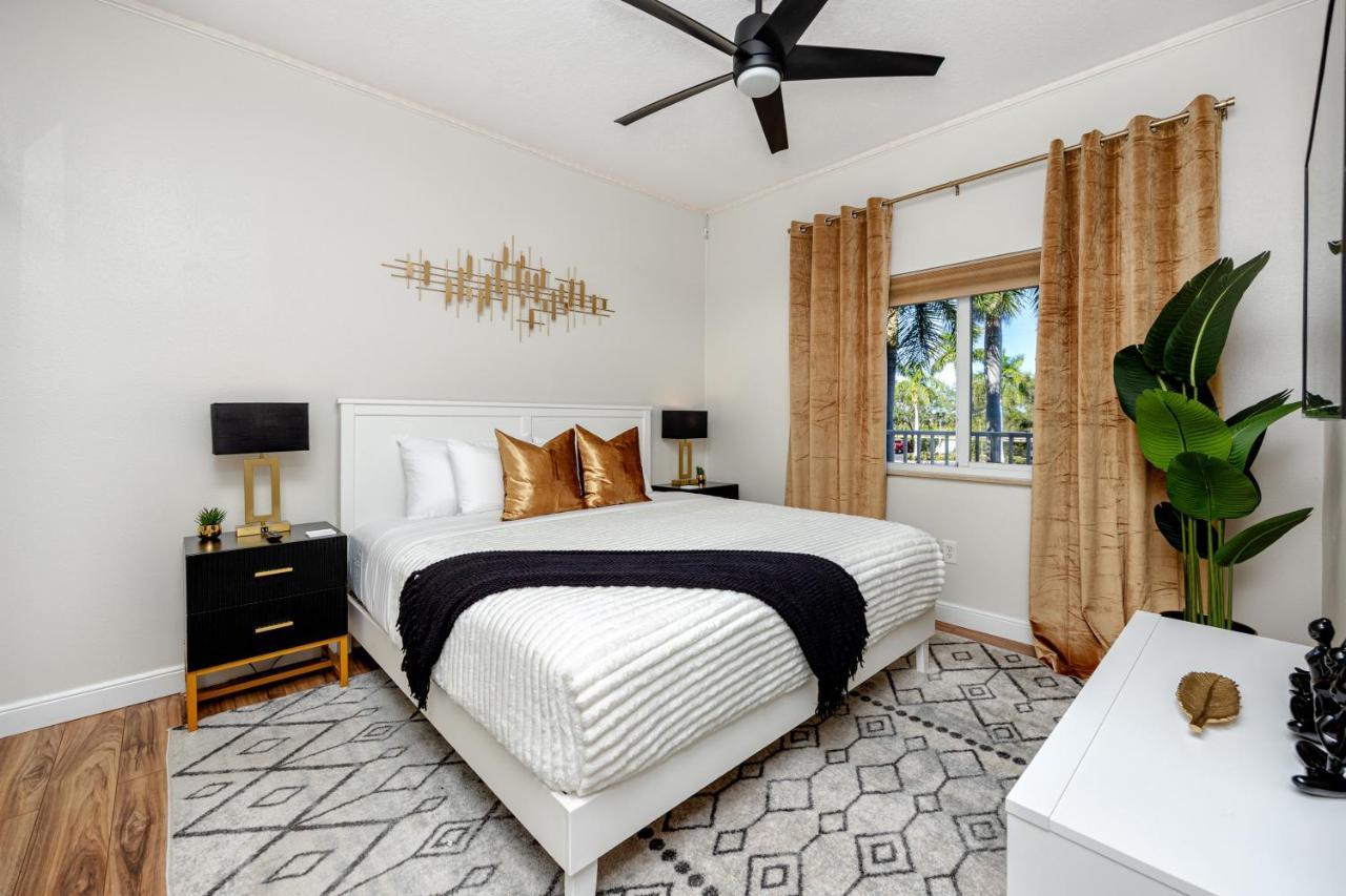 Elegant Waterfront Place For Two/Boca Ciega Resort 圣彼得堡 外观 照片