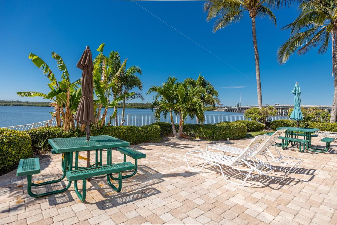 Elegant Waterfront Place For Two/Boca Ciega Resort 圣彼得堡 外观 照片